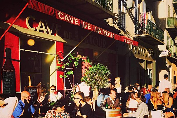 Cave de la Tour, Nice exterior