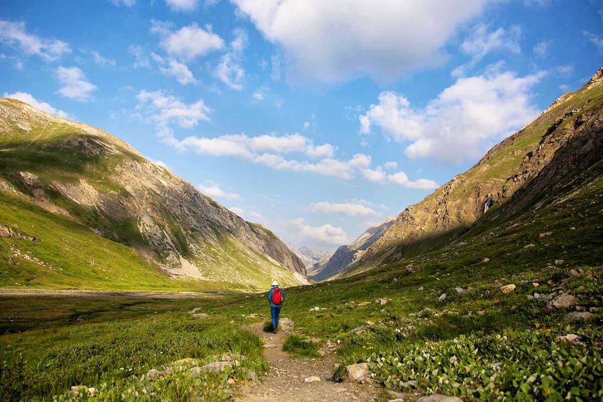 Hiking in Val d'Isere valley