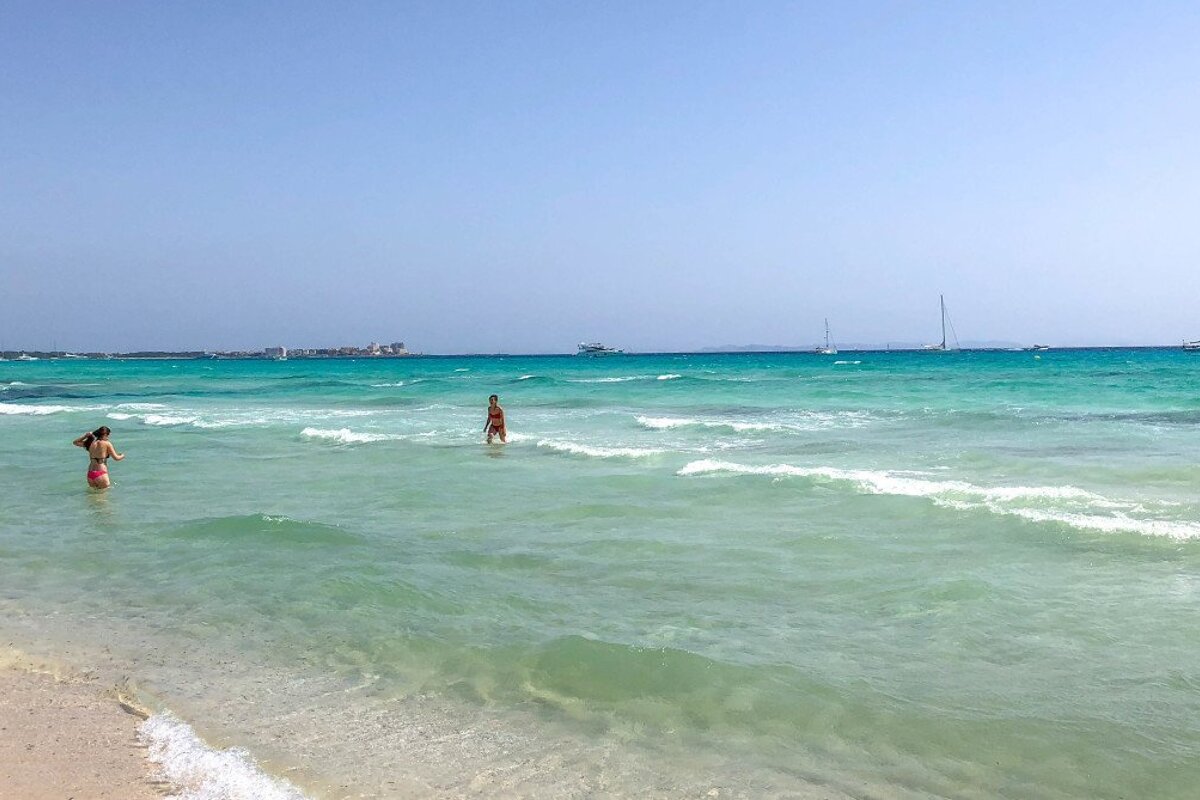 Es Trenc Beach, Ses Covetes