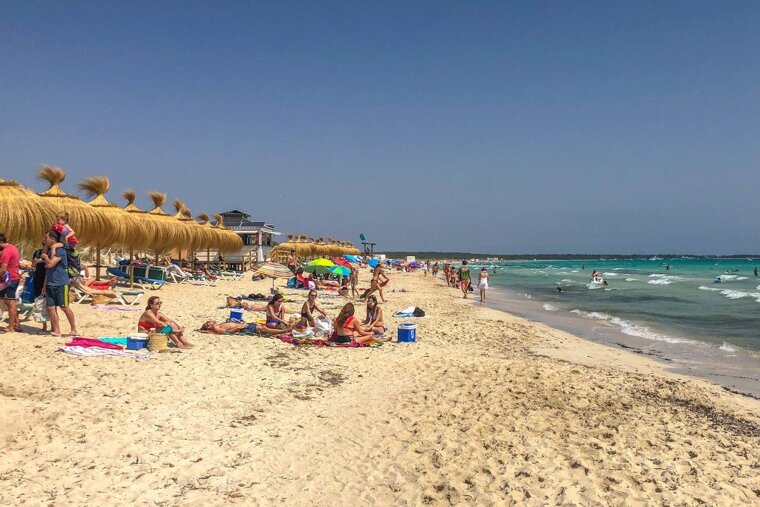 Es Trenc Beach, Ses Covetes