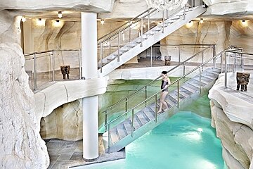 Deep Nature Spa, Les Arcs 1950 pool