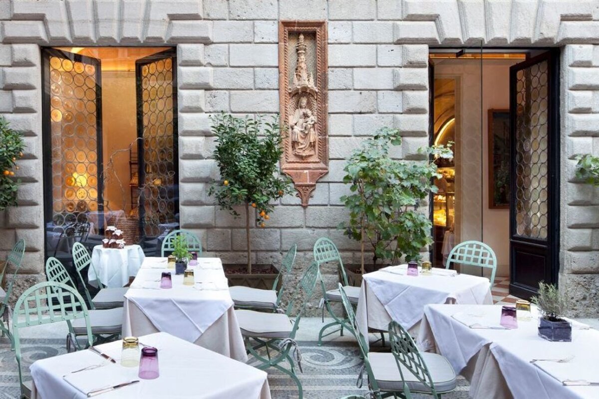 Il Salumaio di Montenapoleone Restaurant, Milan - Centre restaurant terrasse