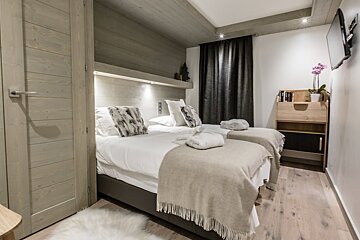 Keystone Lodge - Apartment C04, Courchevel Moriond 1650 twin room