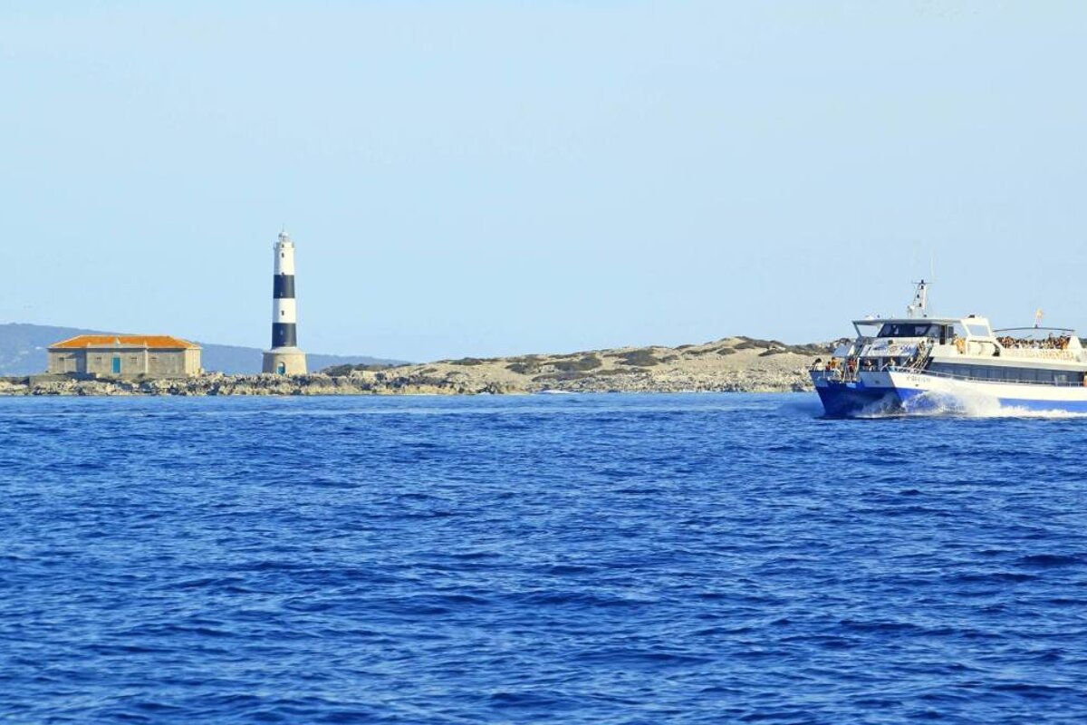 Playa d'en Bossa to Formentera Boat Trip