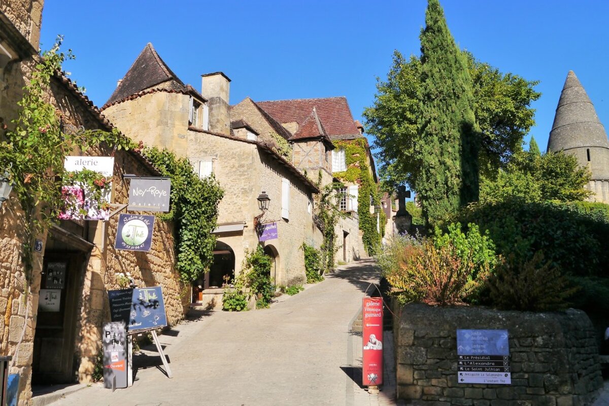 a street beside the church in sarlat