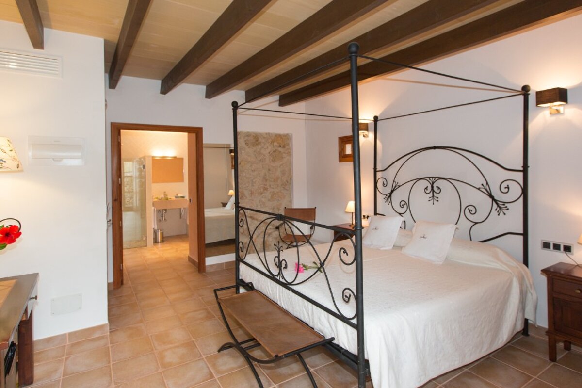 Son Ametler Hotel, Moscari double bedroom