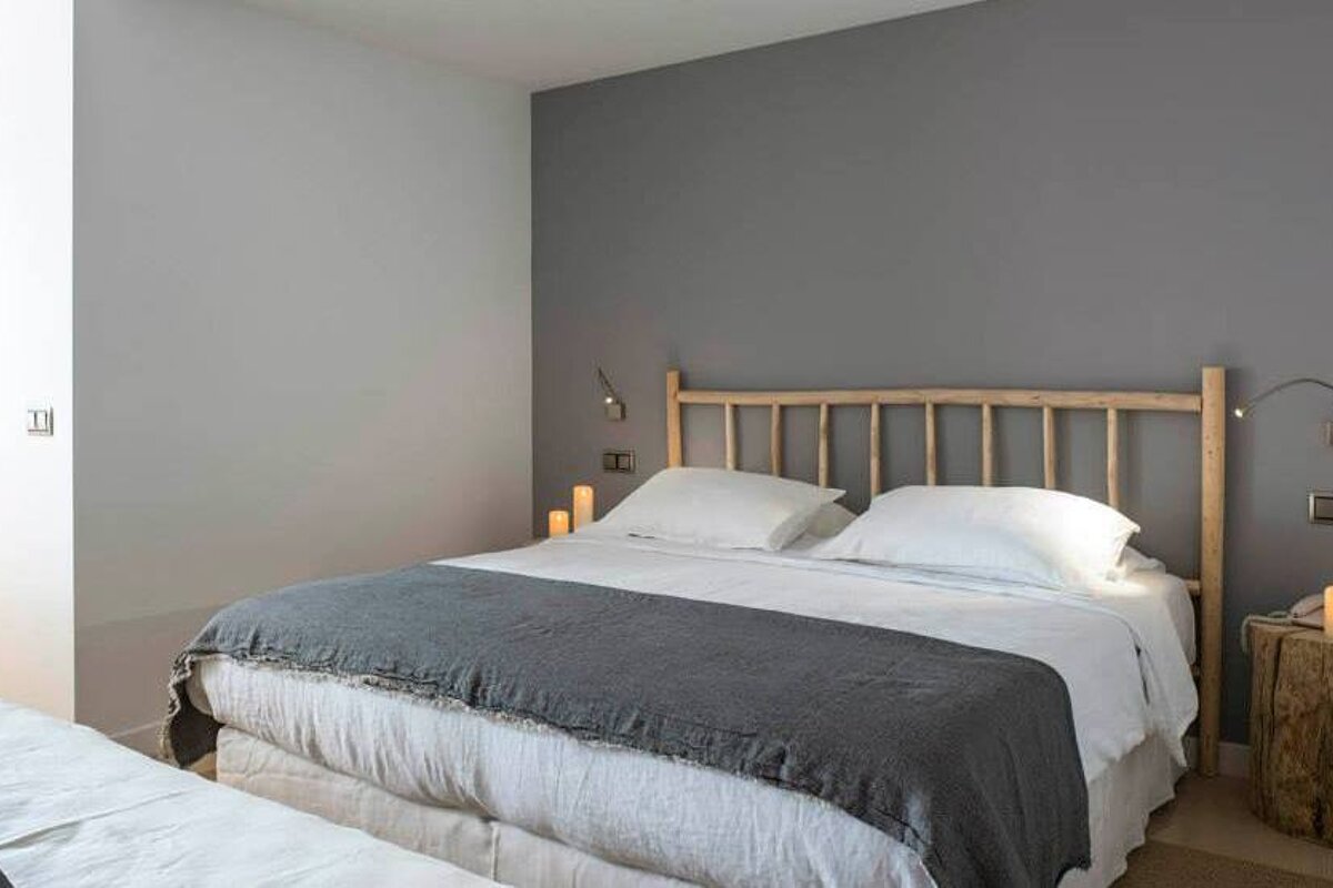 a picture of a hotel suite at Tahiti Hotel, Formentera