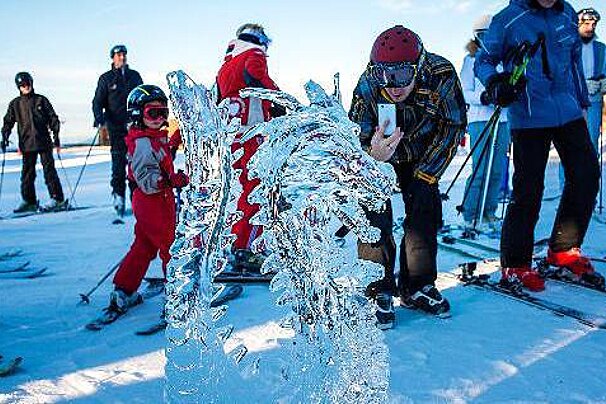 a dragon ice scuplture in meribel