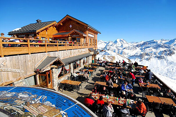 a restaurant in meribel ski area