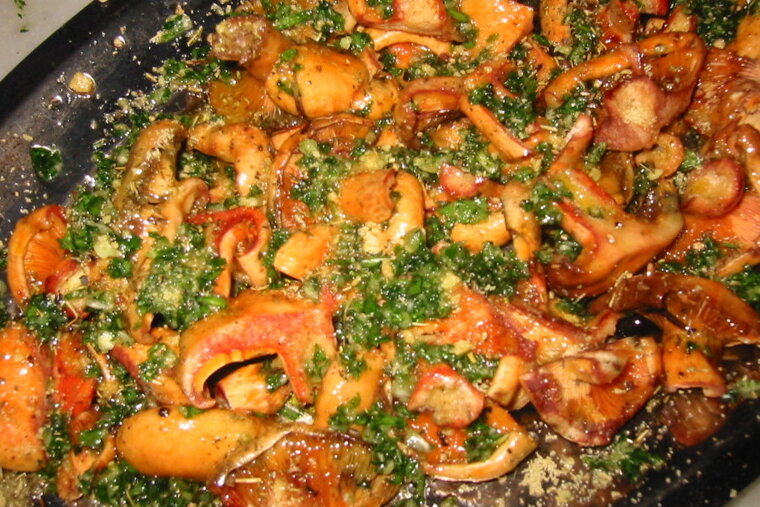 a plate of provencal style mushrooms