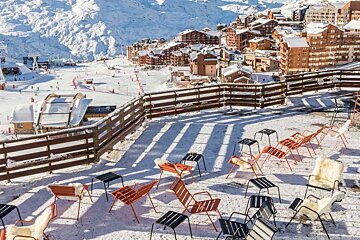 Farenheit 7 Hotel, Val Thorens terrace