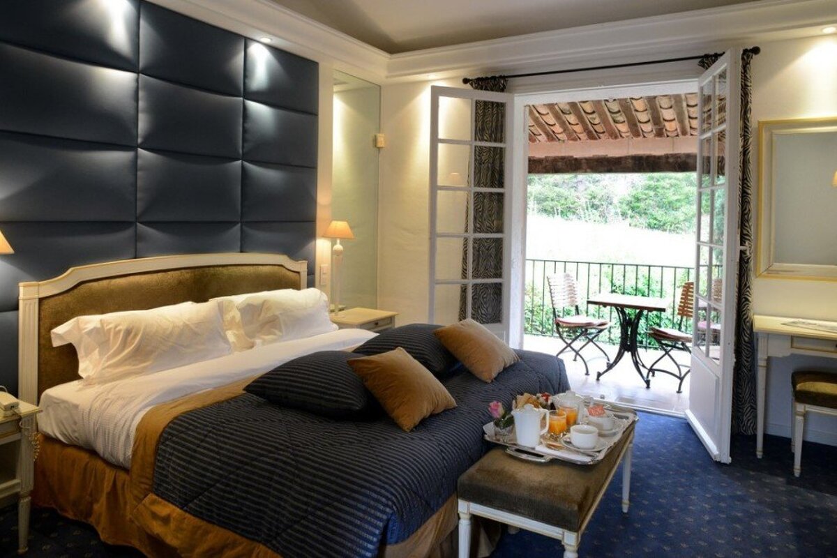 La Mandarine Hotel, Saint Tropez double bedroom