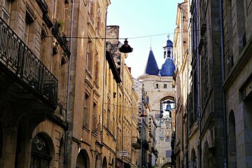 looking along narrow street to Porte caillhau