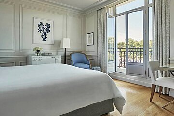 Cap-Ferrat Grand Hotel, Cap-Ferrat double bedroom