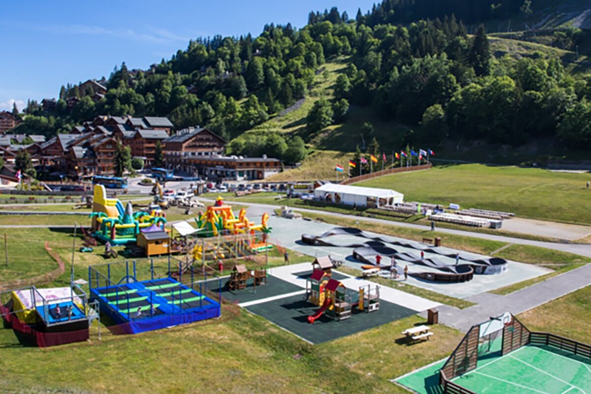 Closing E-bike festival in Meribel