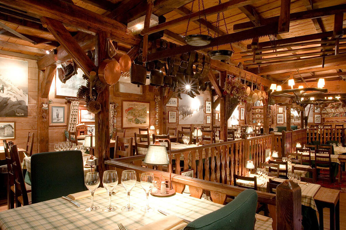La Caleche Savoyard Restaurant, Chamonix interior