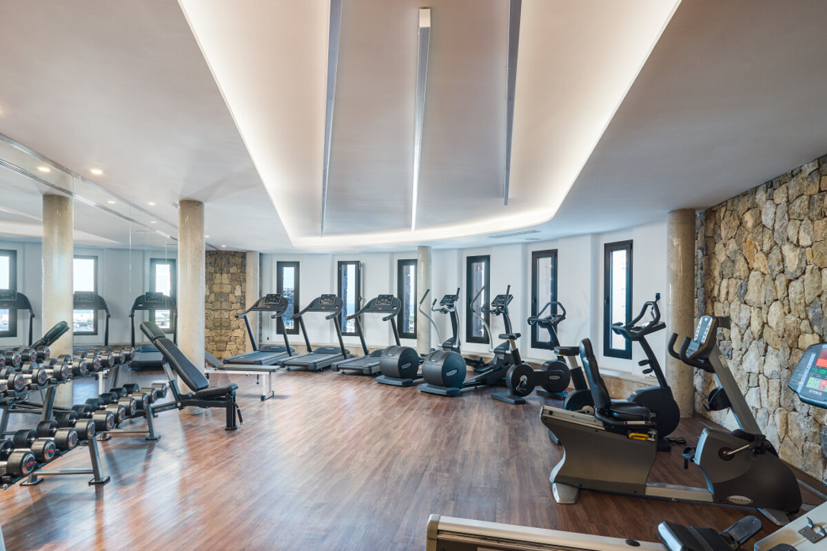 Pure Salt - Ona Spa, El Toro (Port Adriano) gym room