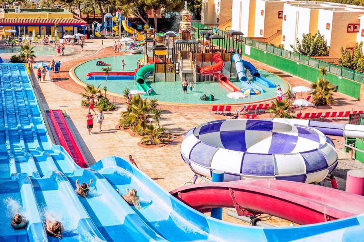 Sirenis Aquagames Waterpark, San Antonio