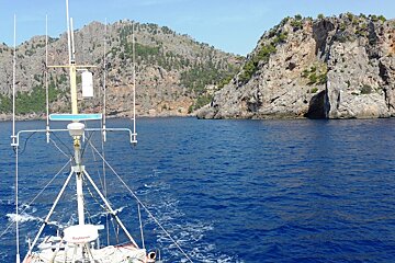 A day at sea on a classic boat