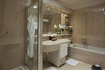 Hotel de la Ville, Monza bathroom