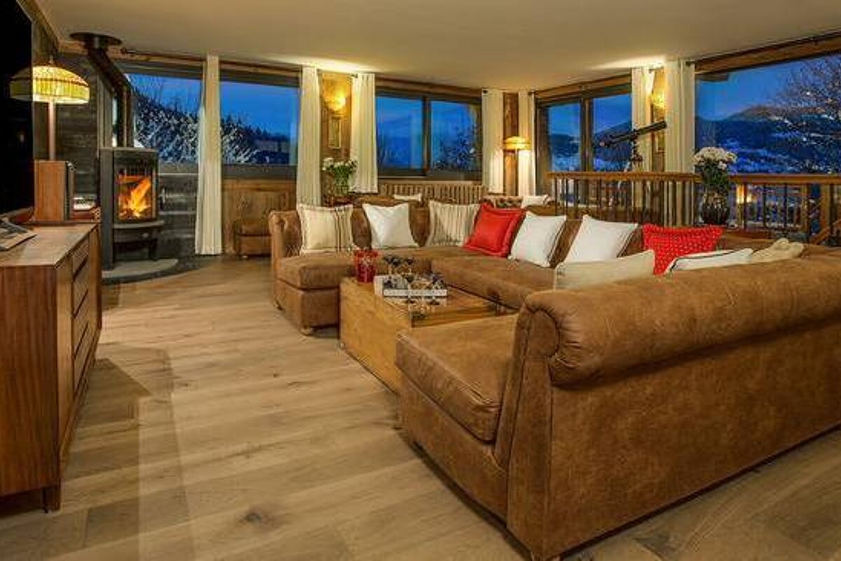 Iona Chalet, Meribel Valley lounge
