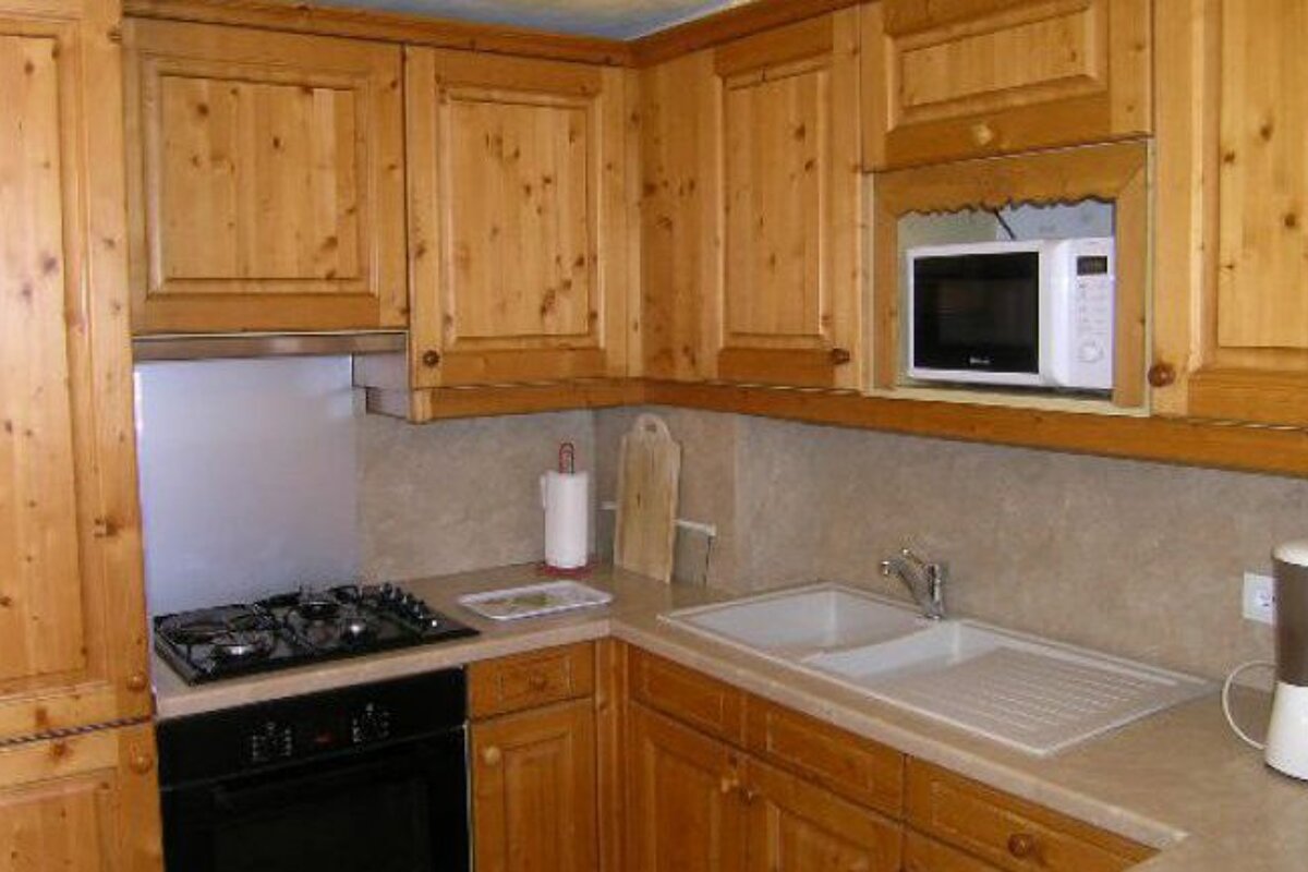 Morel Chalet, Meribel - Rond Point / Altiport kitchen