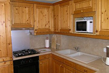 Morel Chalet, Meribel - Rond Point / Altiport kitchen