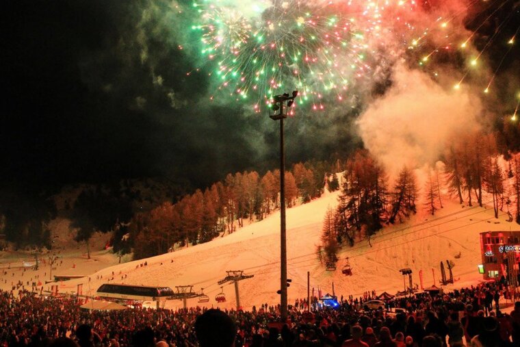 fireworks in la plagne