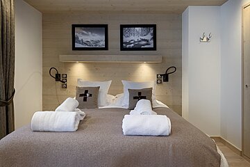 Le C - Apartment 08, Courchevel Moriond 1650 double bedroom