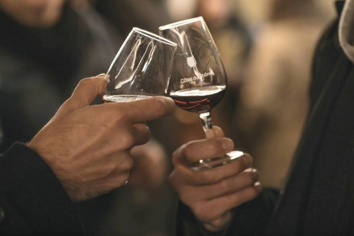 Wine tastings and good times!