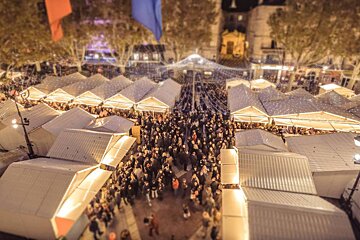 Celebrating Cote du Rhone Vintages in the heart of Avignon
