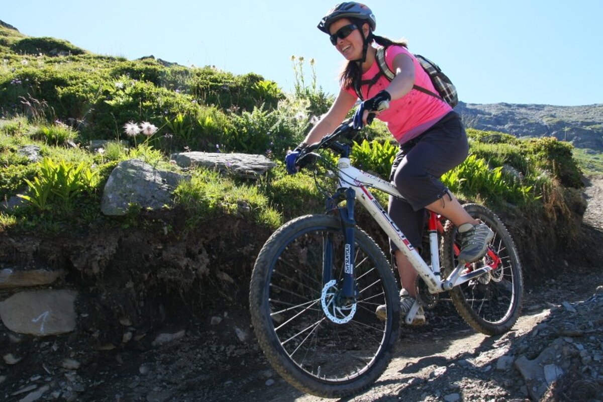About Mountain Biking Trails in Val Thorens mountain biker
