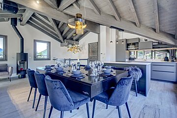 Snowdrop Penthouse Apartment, Morzine