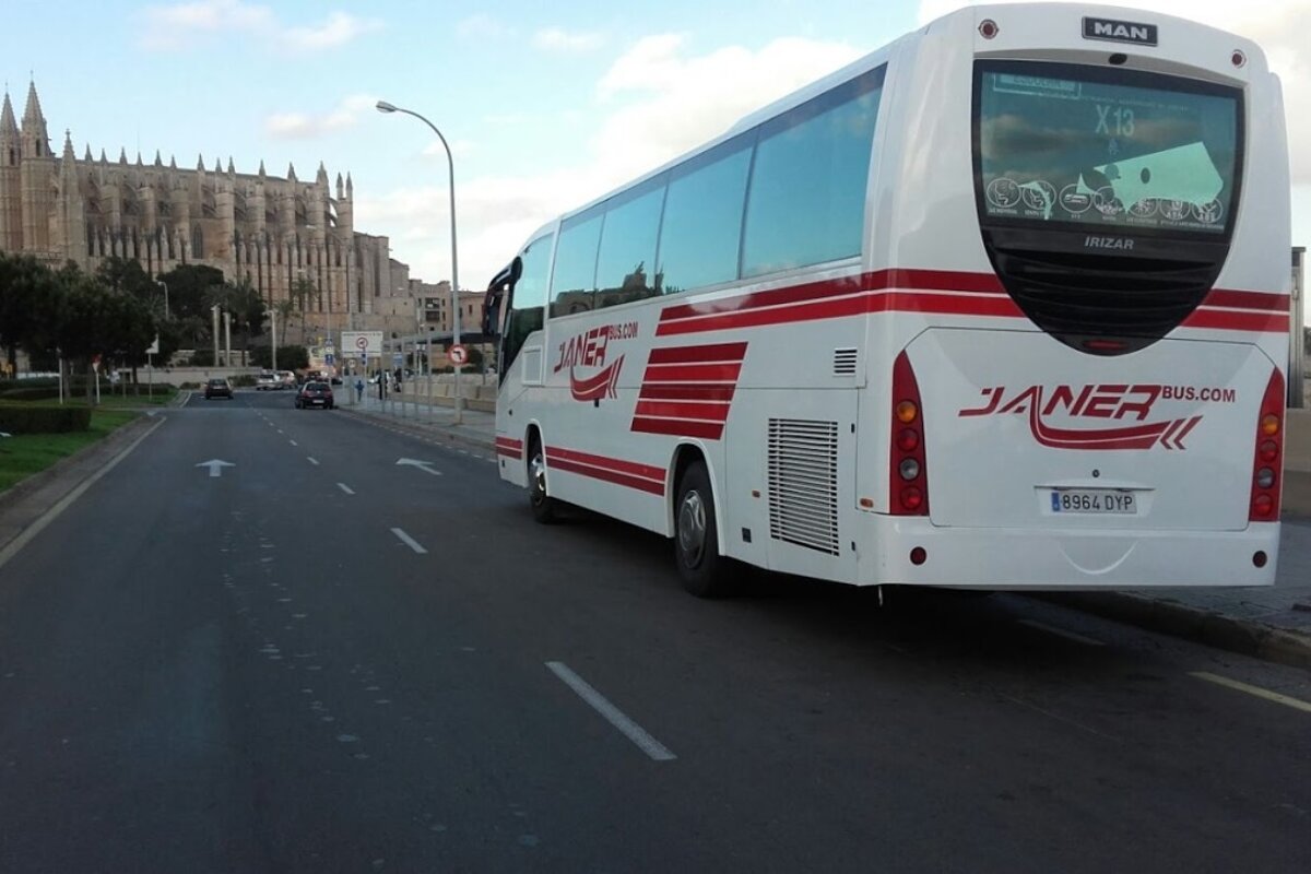 Janer Bus Airport Transfers, Mallorca