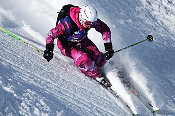 a female skier