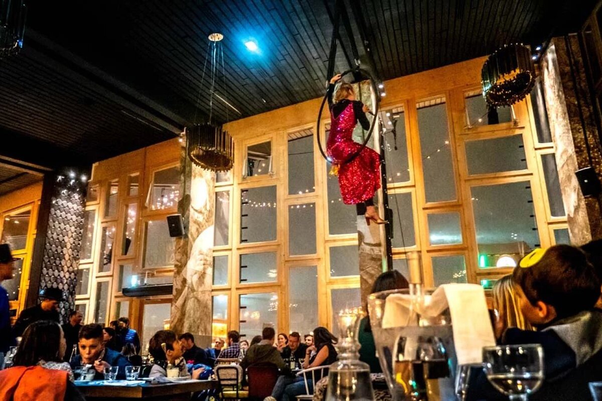 Show at La Folie Douce, Les Arcs 1800, Les Arcs 1800