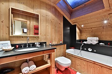 Trois Ours Chalet, Meribel - Centre