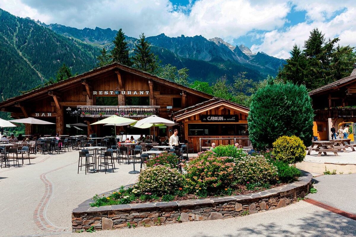 Les Planards Bar & Restaurant, Chamonix - Centre exterior