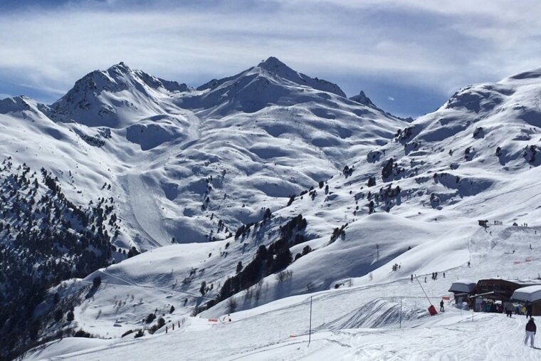Sunshine and fresh snow