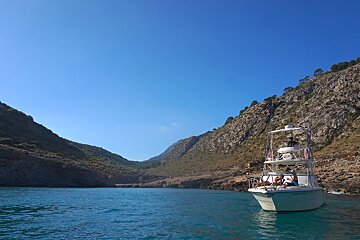 7 Person Motor Boat, Port de Pollenca (Puerto Pollensa)
