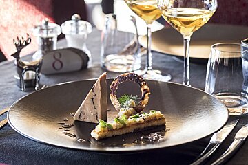 Le Chalet Restaurant, Tignes Le Lac style of cuisine