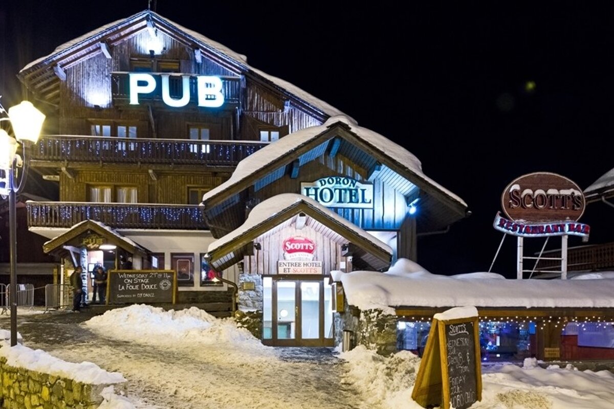 Le Pub, Meribel Centre exterior