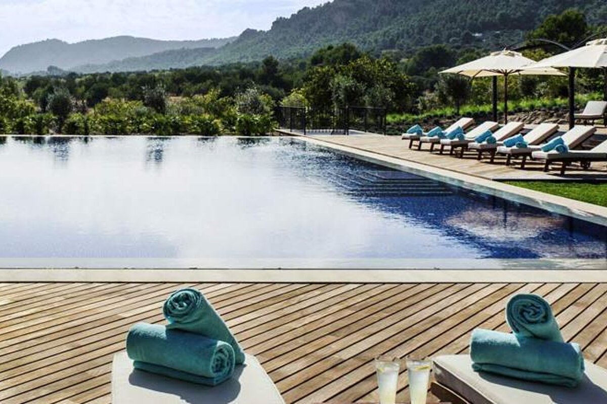 Castell Son Claret, Calvia (Region) outdoor swimming pool