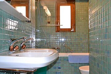 Zenith 19 Apartment, Verbier - Centre bathroom