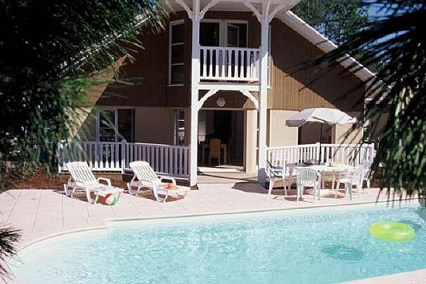 Lataste-Vion Eurocean Immobilier, Lacanau villa