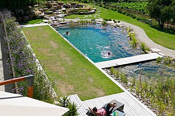 Le Relais de Franc Mayne, Saint Emilion outdoor swimming pool