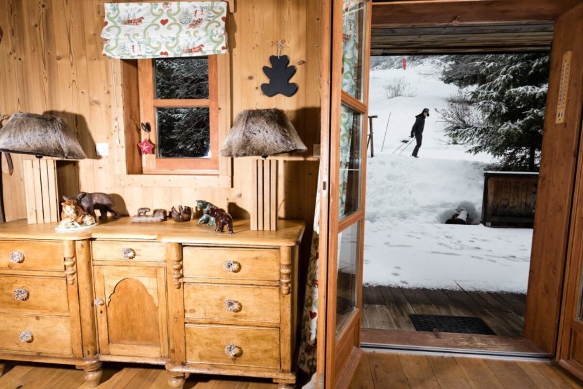 Les Oursons Chalet, La Tania lounge