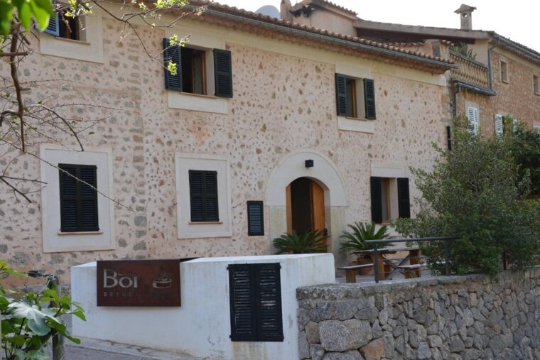 GR221 Dry Stone Route