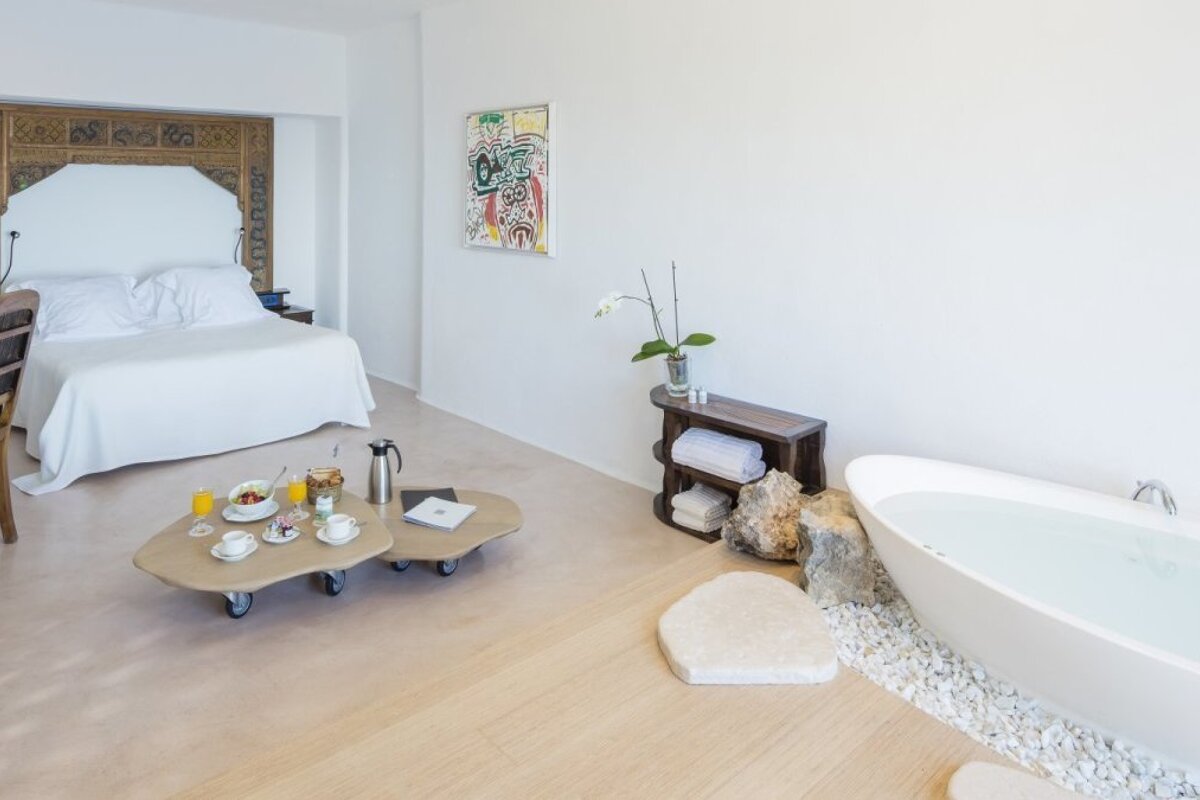 Hacienda Na Xamena Hotel, San Miguel double bedroom