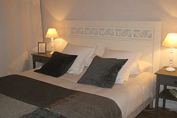 L'Amphitheatre Hotel, Nimes double bedroom